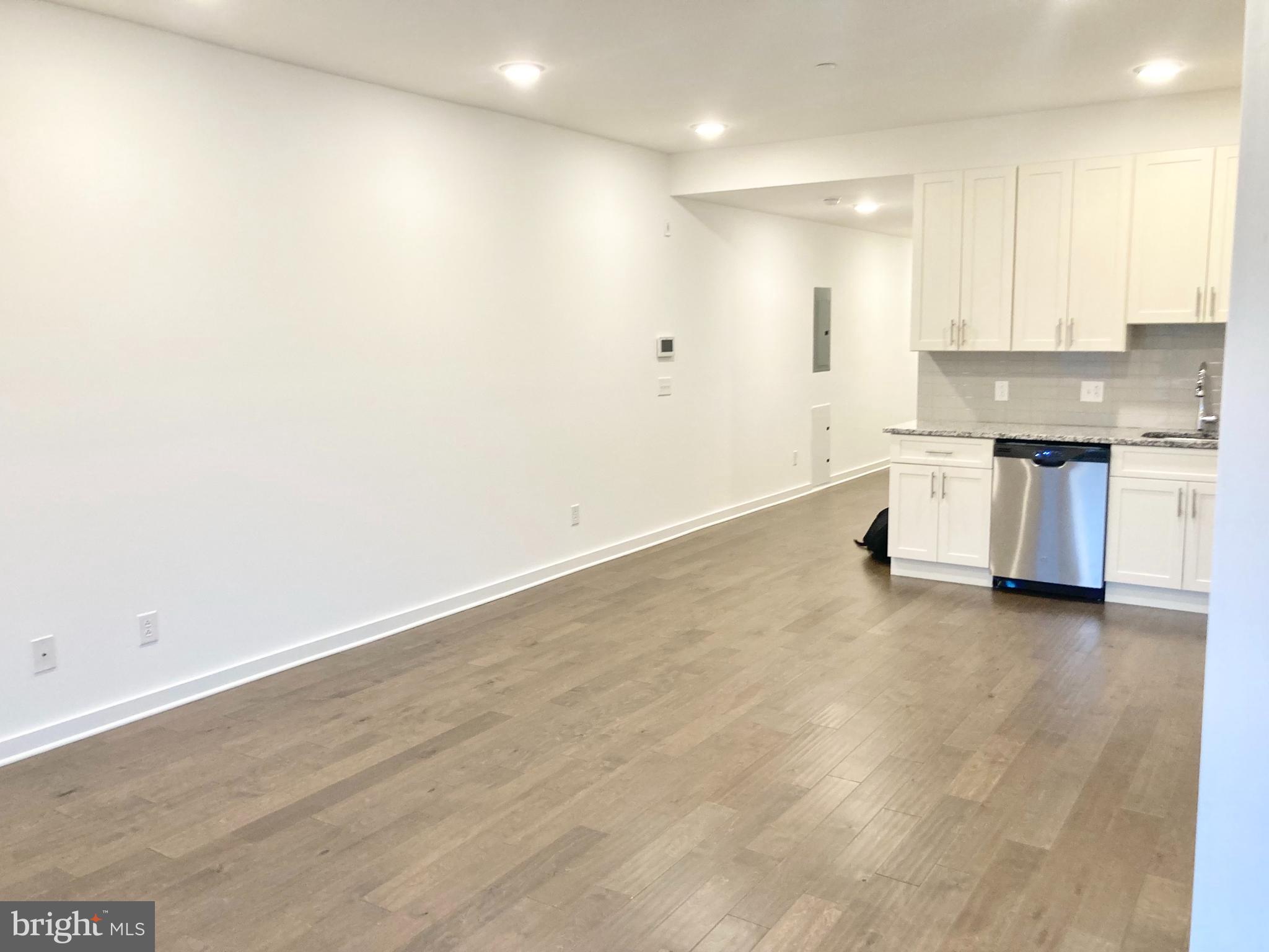 SOUTH KENSINGTON - Residential Lease