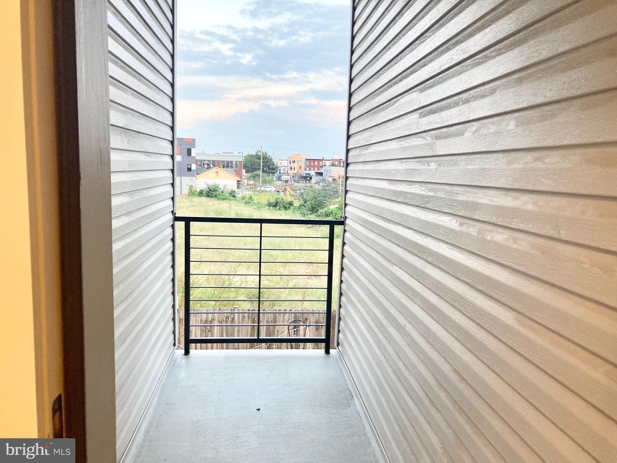 SOUTH KENSINGTON - Residential Lease