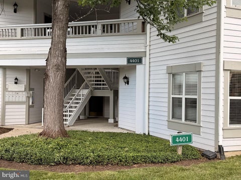 Photo of 4401 Fair Stone Drive #102, FAIRFAX, VA 22033 (MLS # VAFX2339638)
