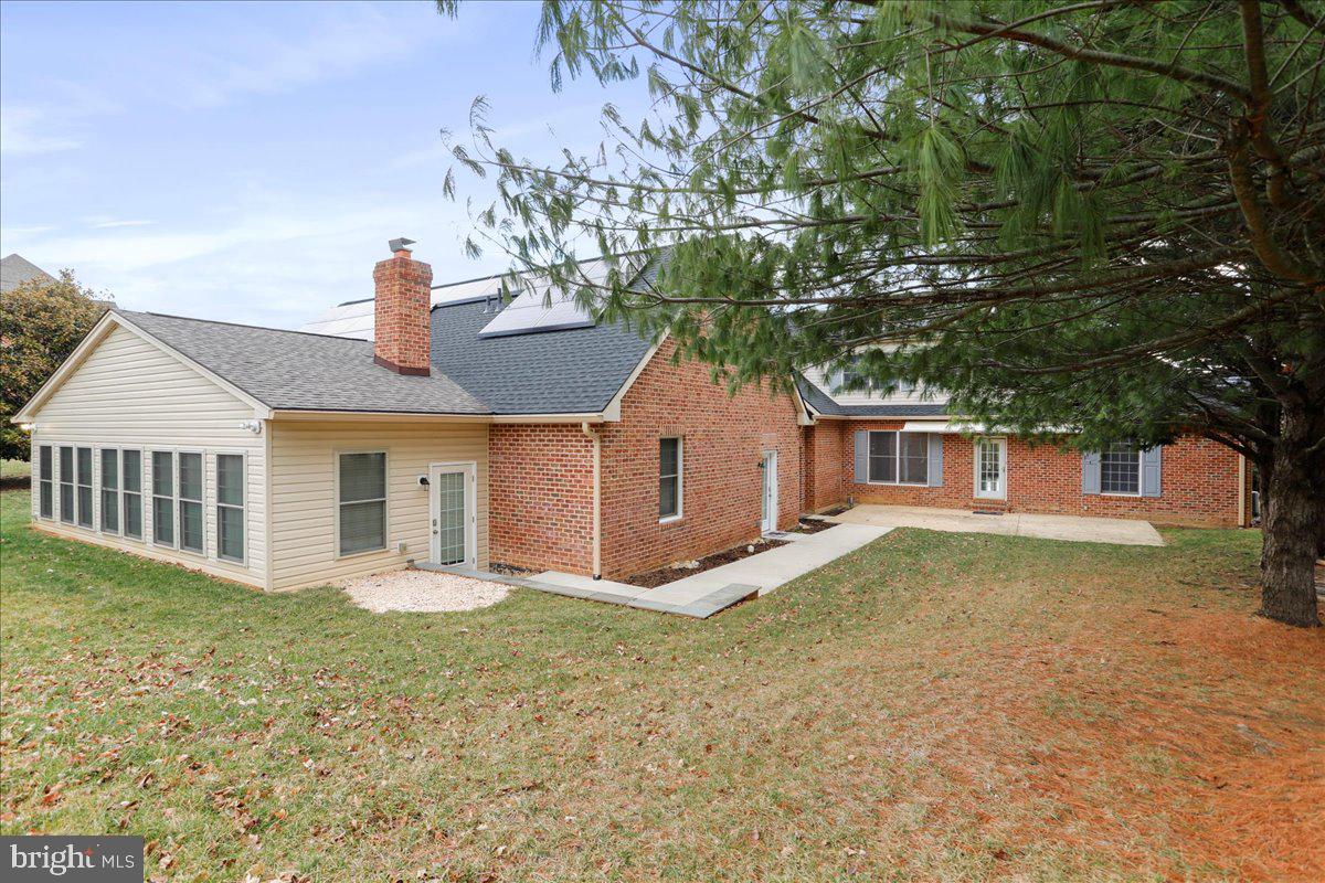 9812 PEMBROKE DRIVE