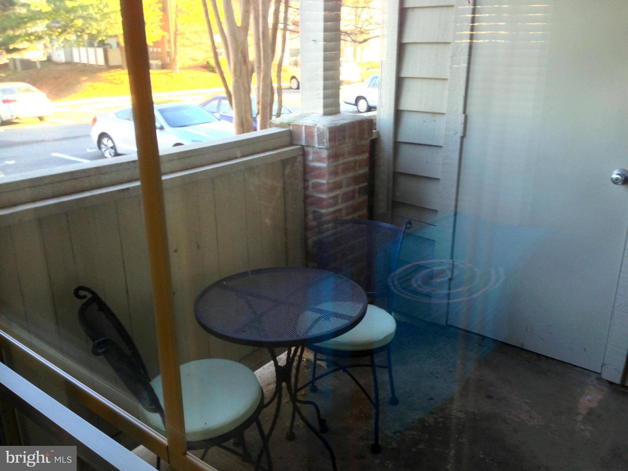 PENDERBROOK SQUARE CONDOMINIUMS - Residential Lease