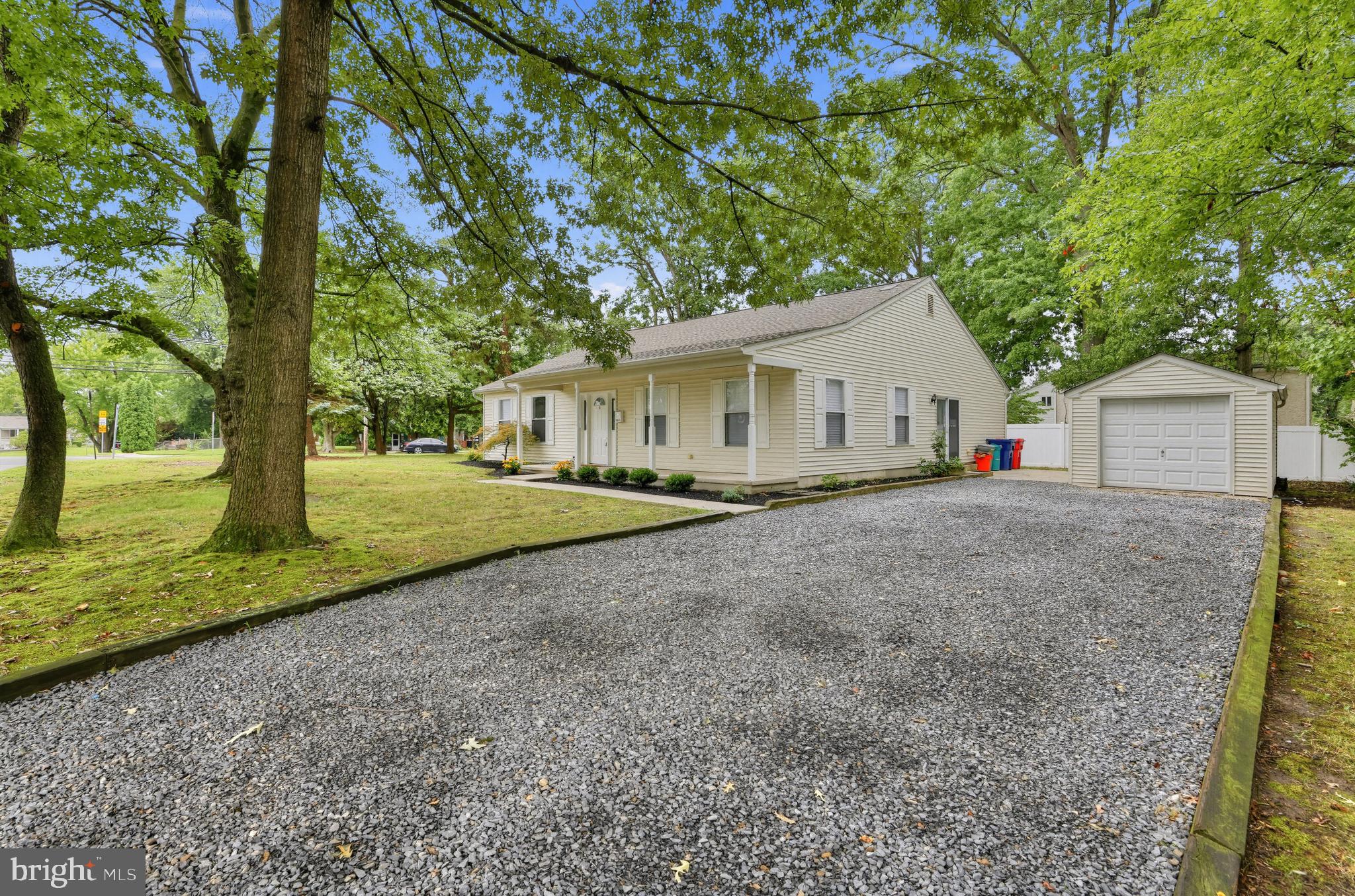 800 W SOMERDALE ROAD