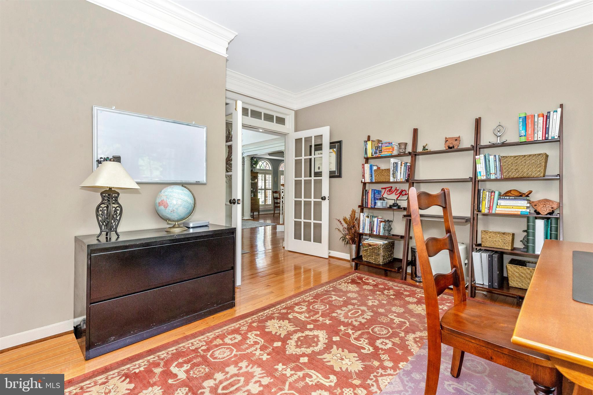 KINGS CROSSING - Residential