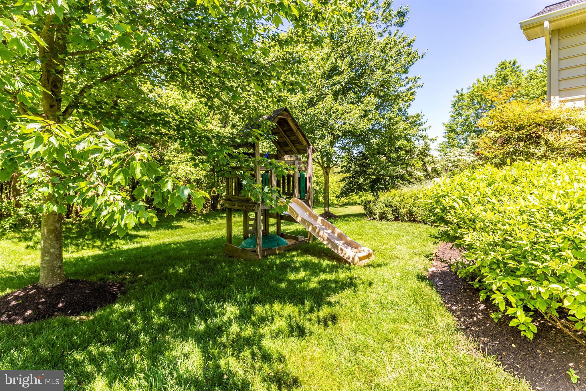 KINGS CROSSING - Residential