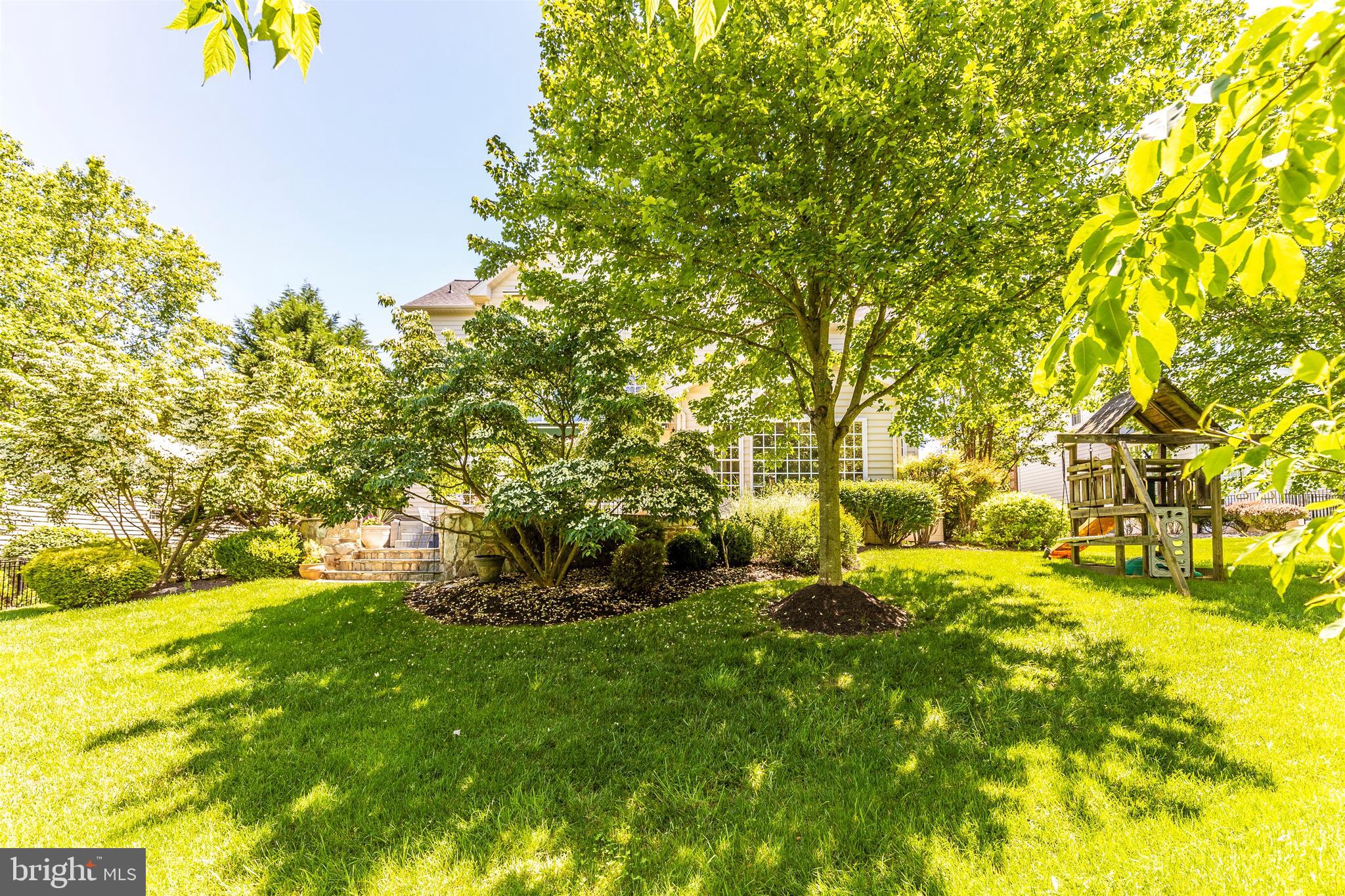 KINGS CROSSING - Residential