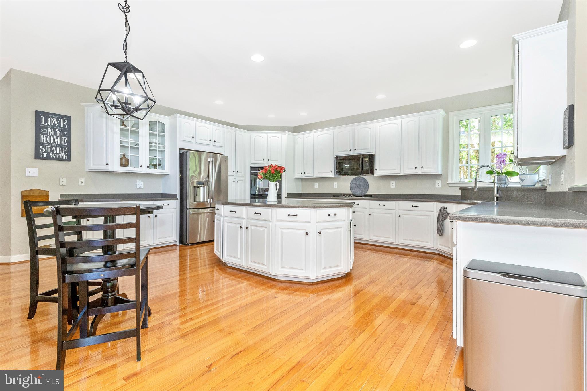 KINGS CROSSING - Residential