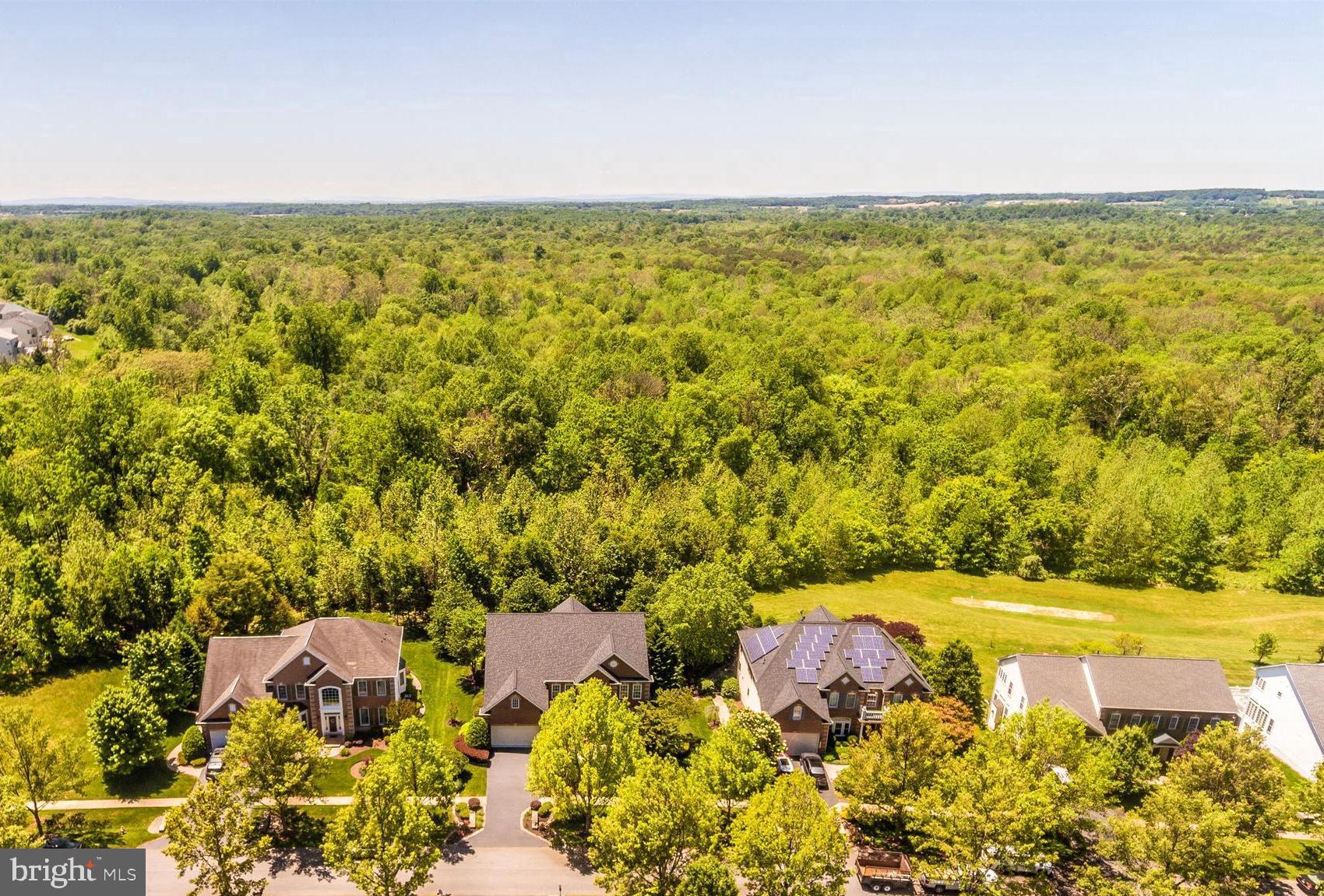 KINGS CROSSING - Residential