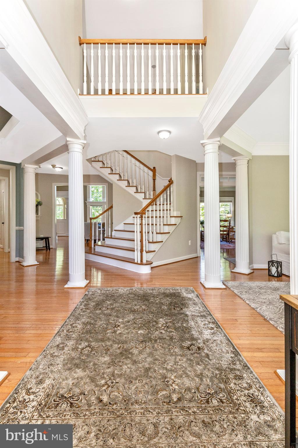 KINGS CROSSING - Residential