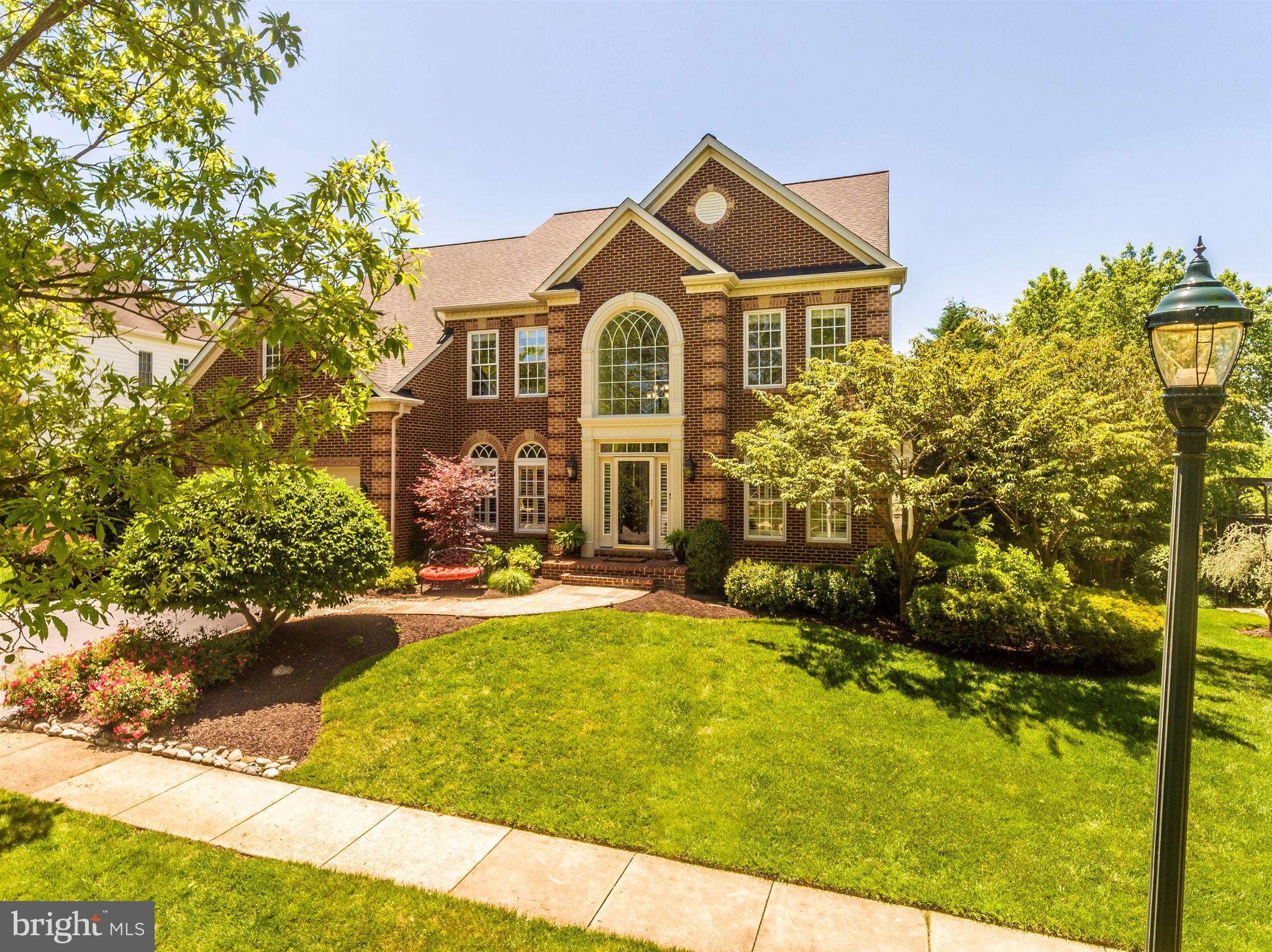 KINGS CROSSING - Residential