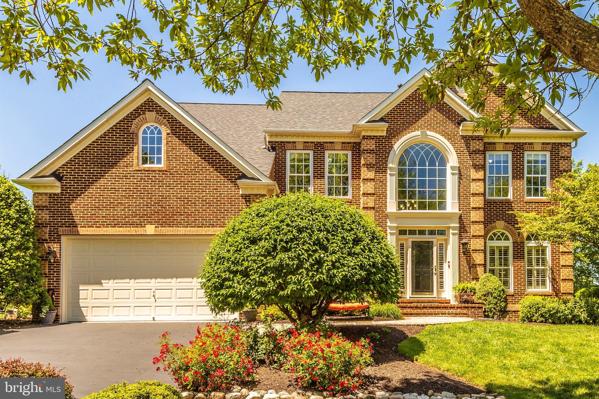 KINGS CROSSING - Residential