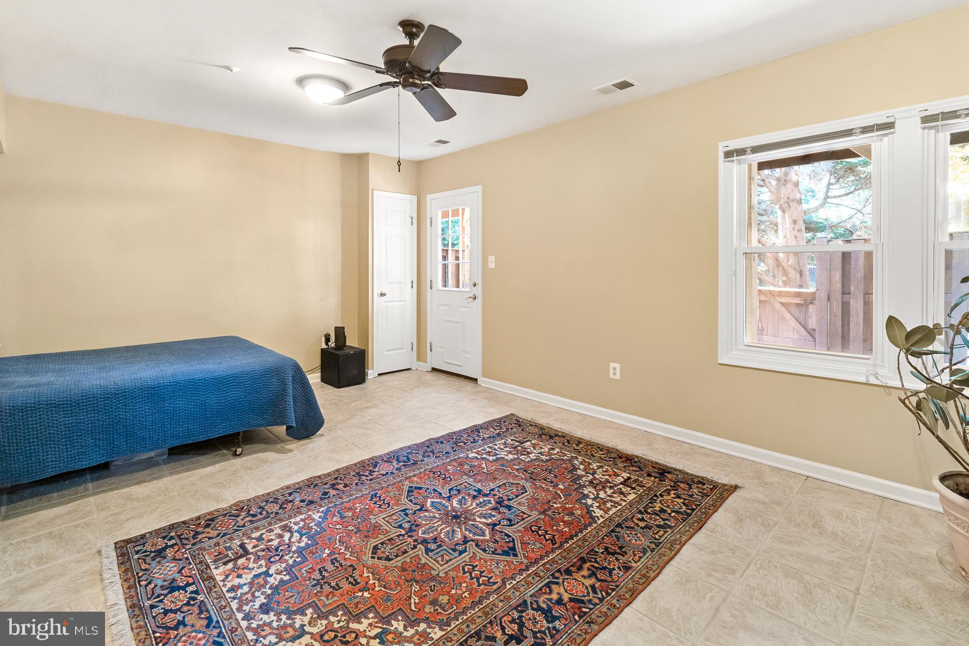 TRAVILAH CREST - Residential