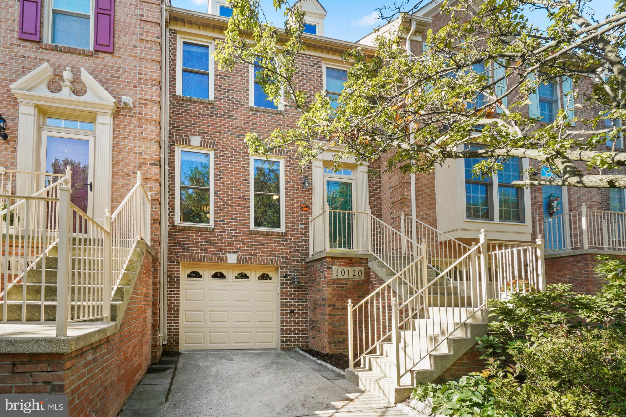 TRAVILAH CREST - Residential