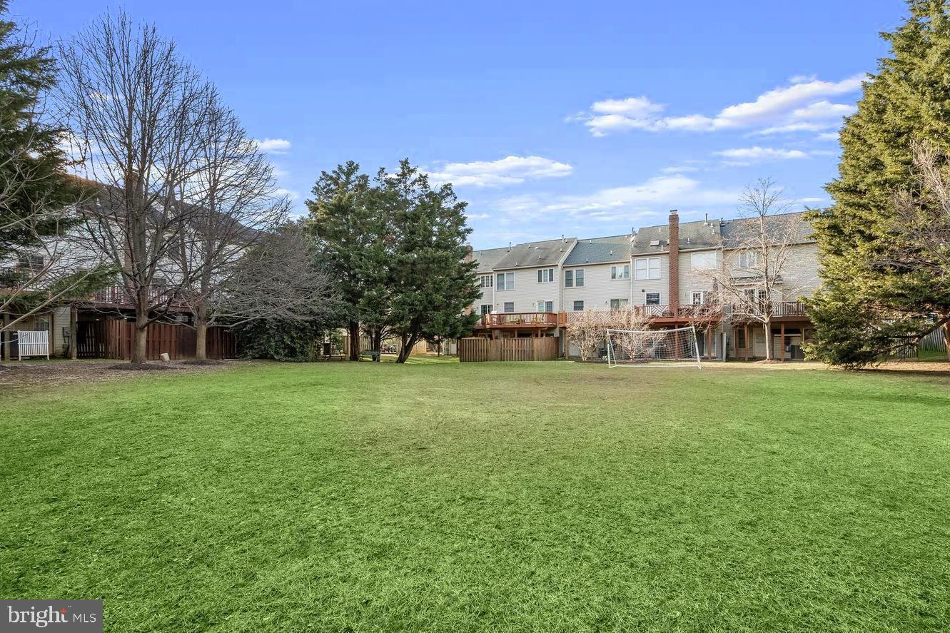 TRAVILAH CREST - Residential