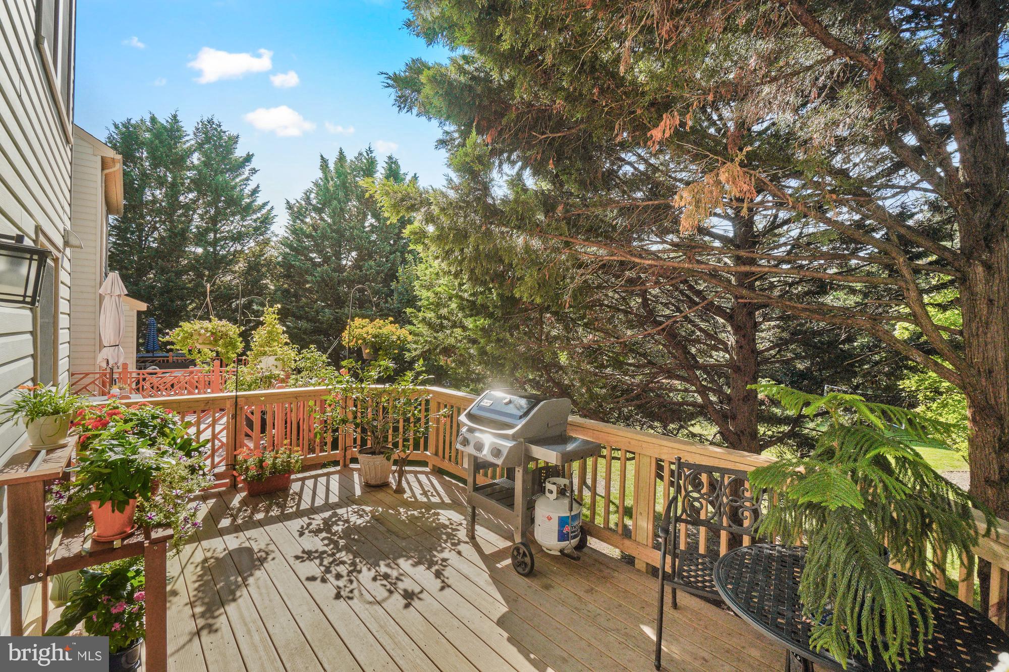 TRAVILAH CREST - Residential