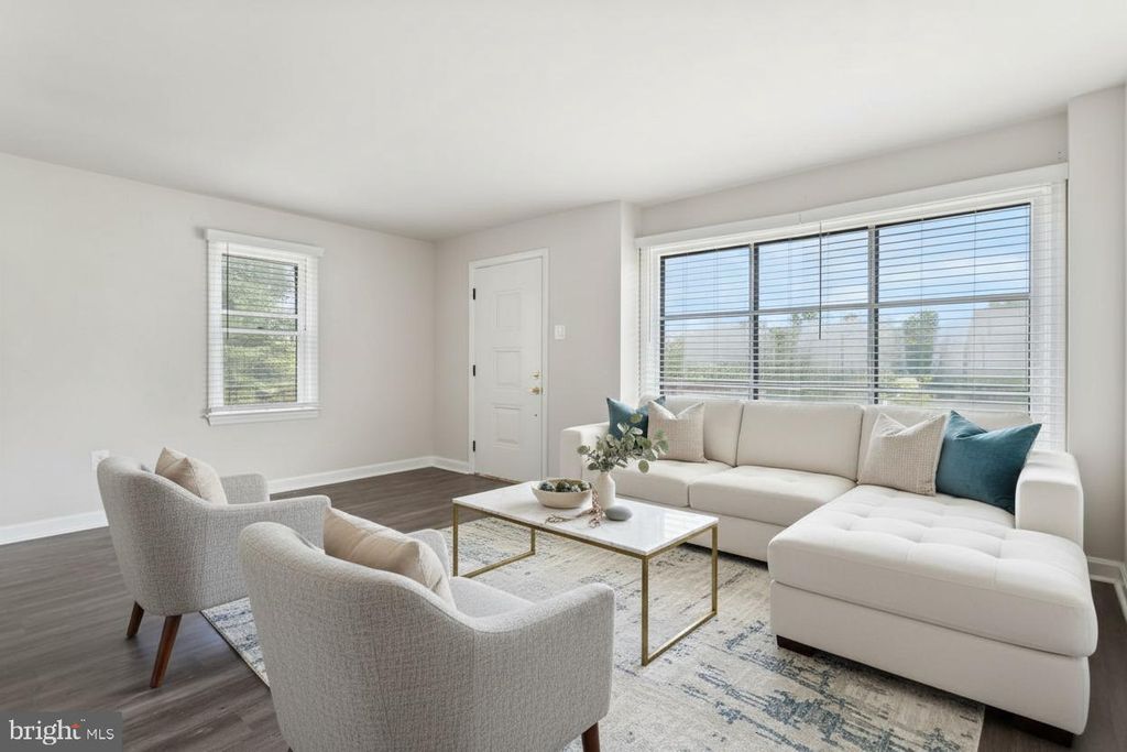 Photo of 15029 Clear Spring Road, WILLIAMSPORT, MD 21795 (MLS # MDWA2032532)