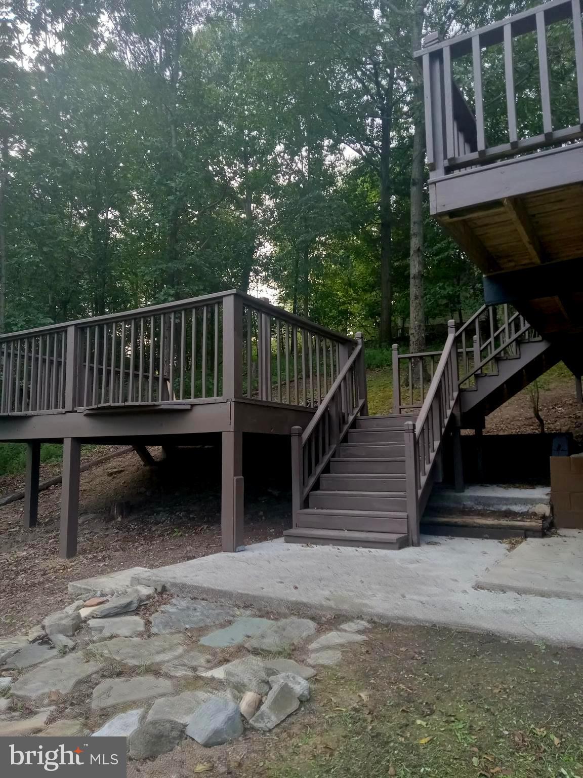 HIDDEN RIVER - Residential