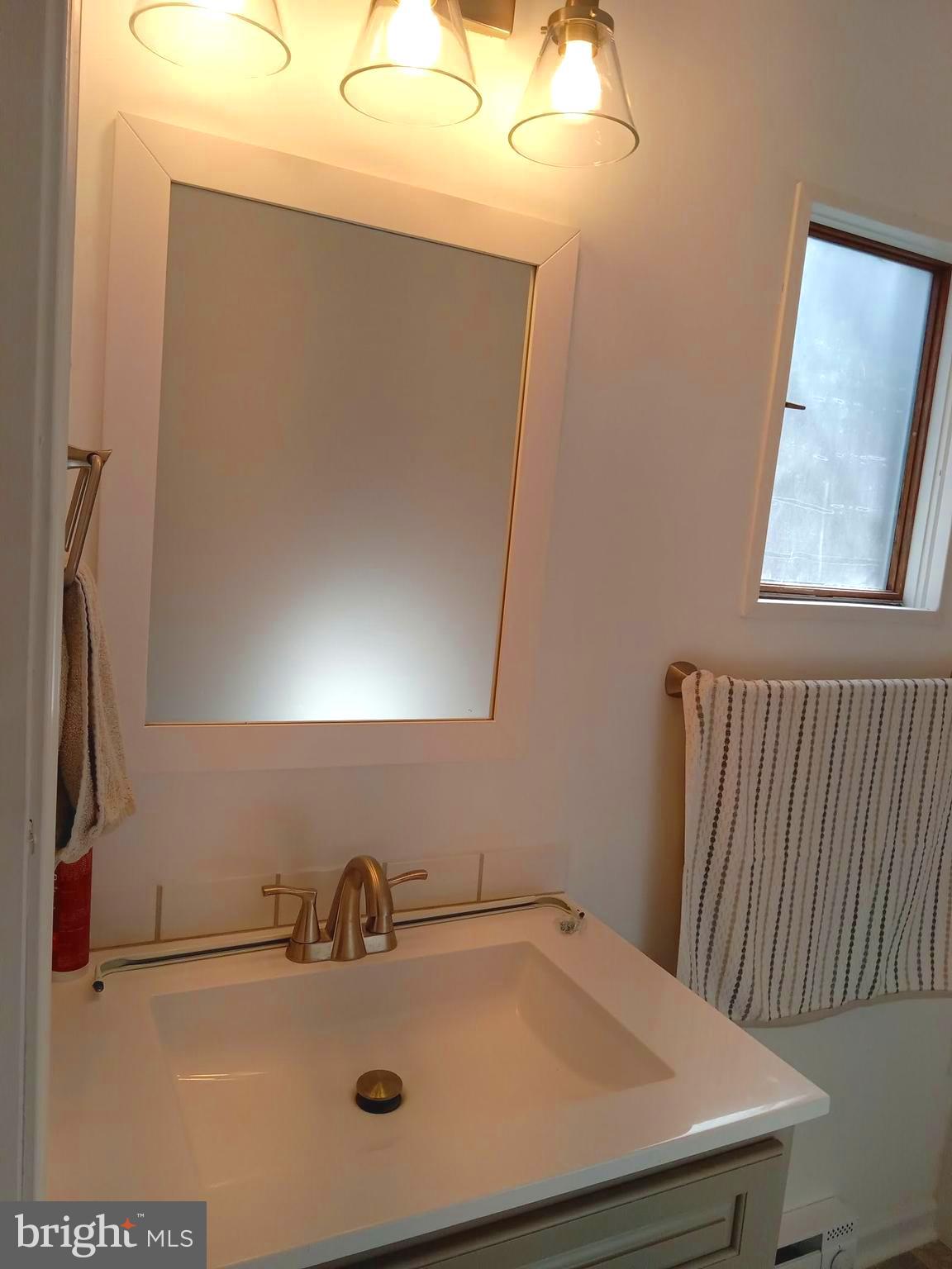 HIDDEN RIVER - Residential