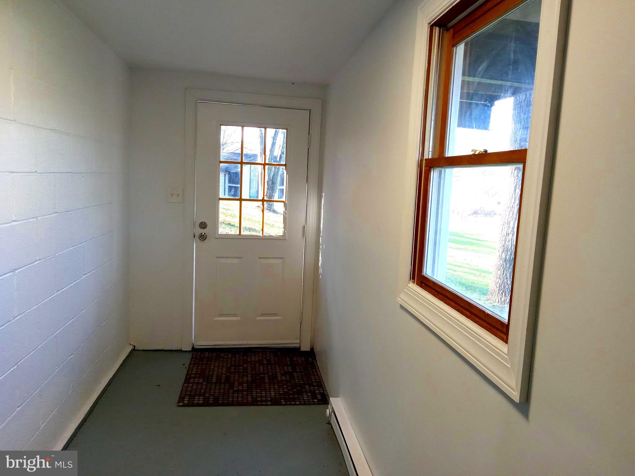 HIDDEN RIVER - Residential