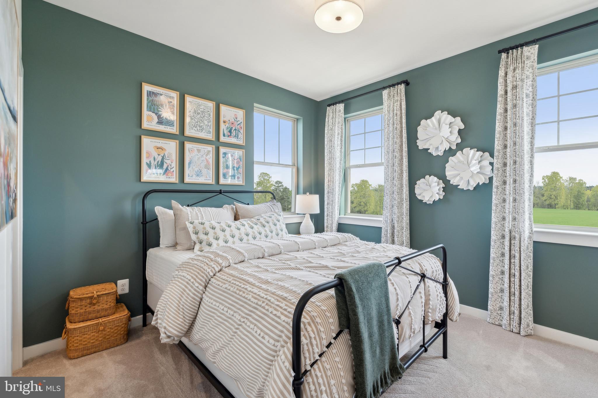 TUSCARORA VILLAGE - Residential