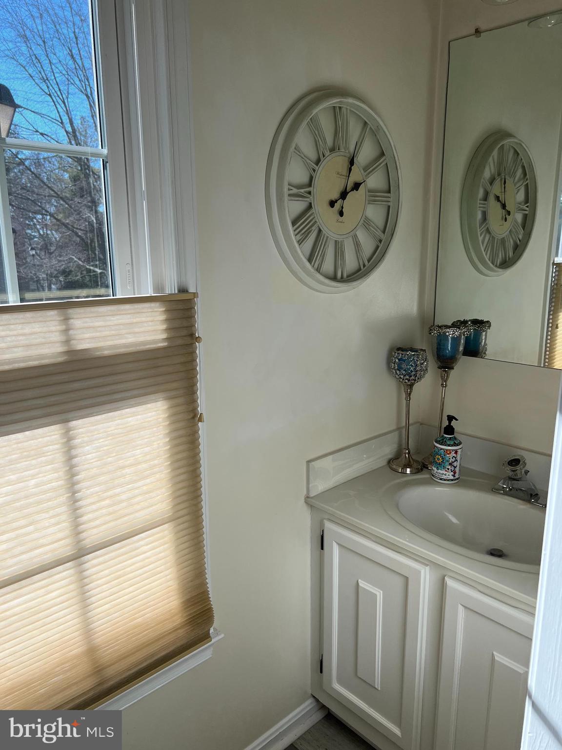 COLONIAL HEIGHTS - Residential Lease