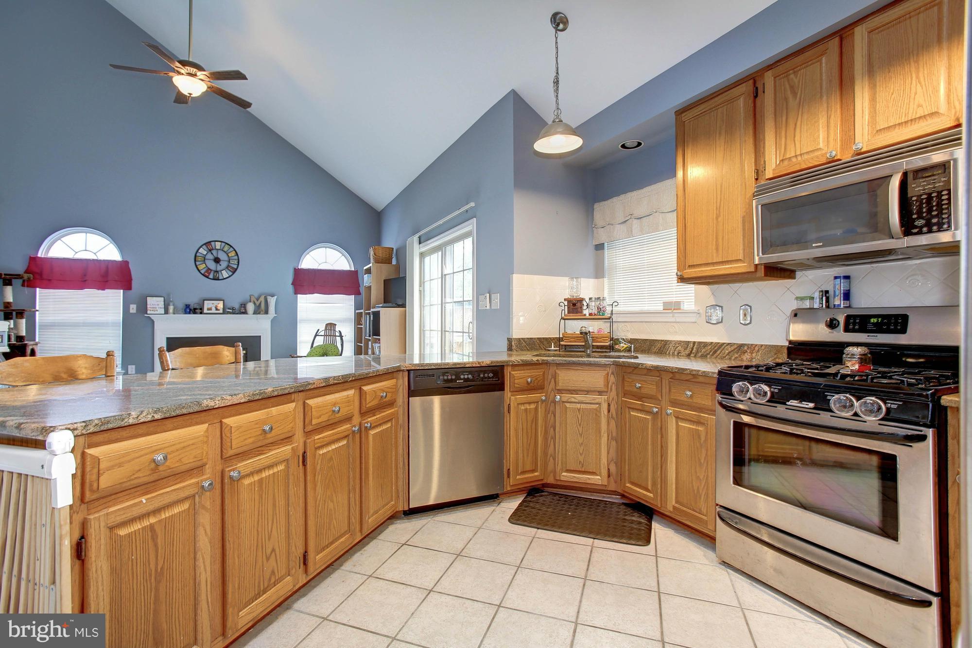 DALE CITY - Residential