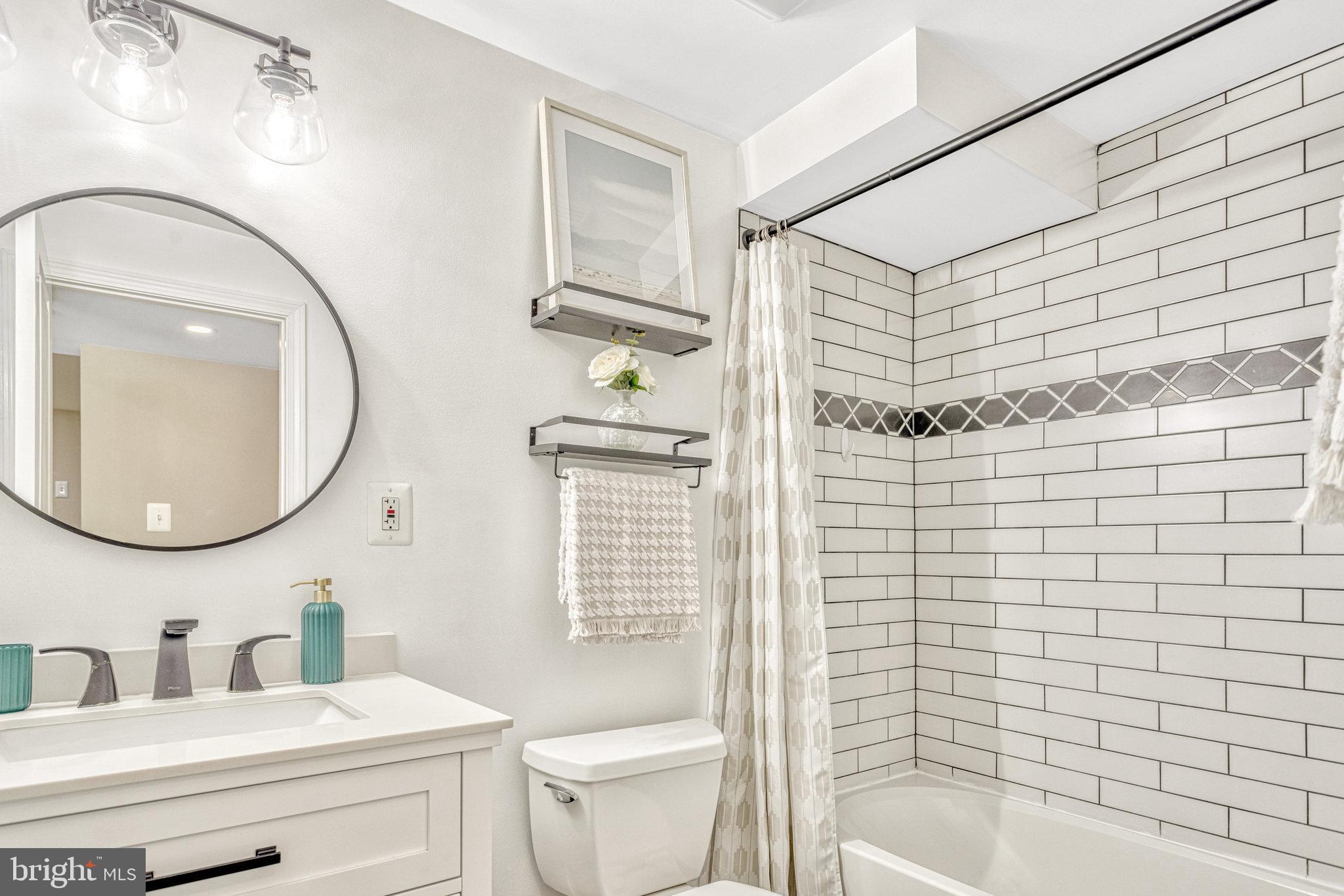 DALE CITY - Residential