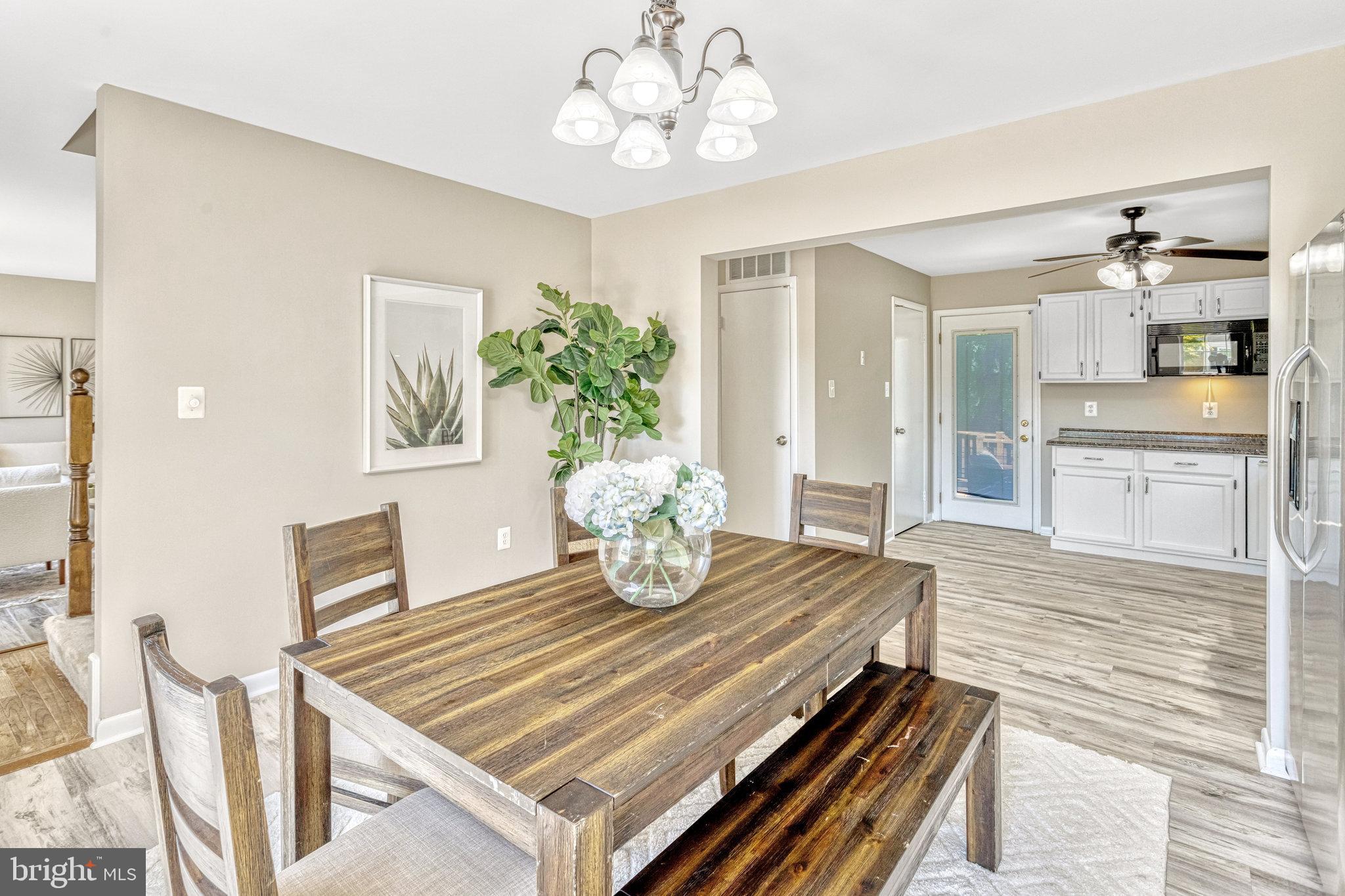 DALE CITY - Residential