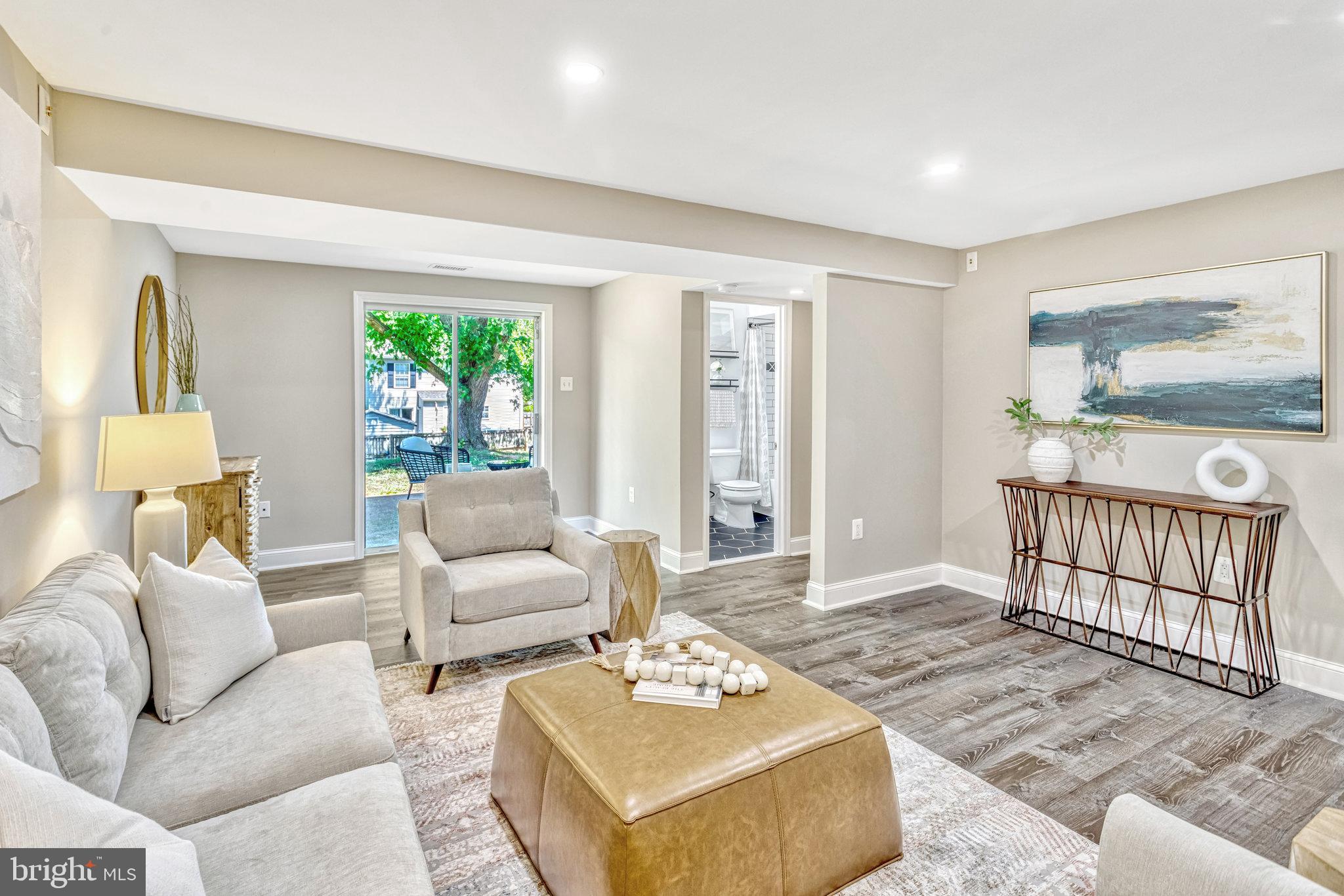 DALE CITY - Residential