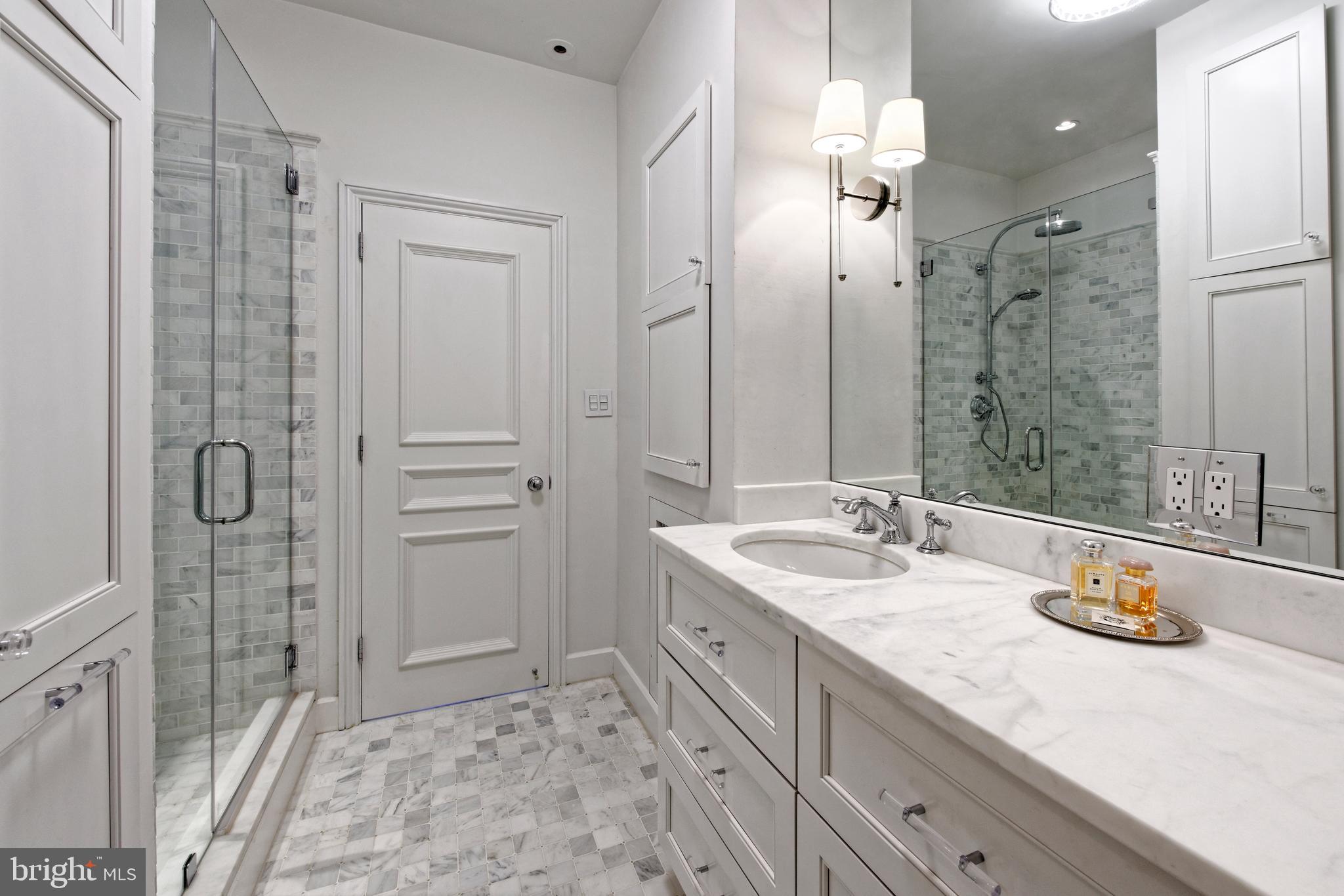 OLD TOWN - Residential