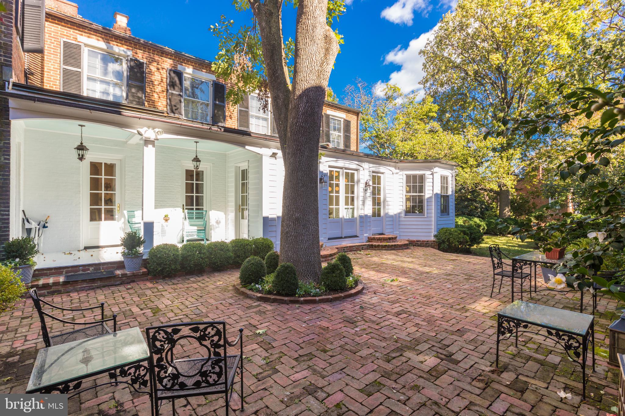 OLD TOWN - Residential