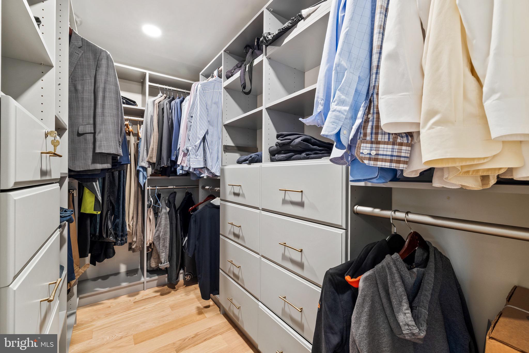 NON AVAILABLE - Residential