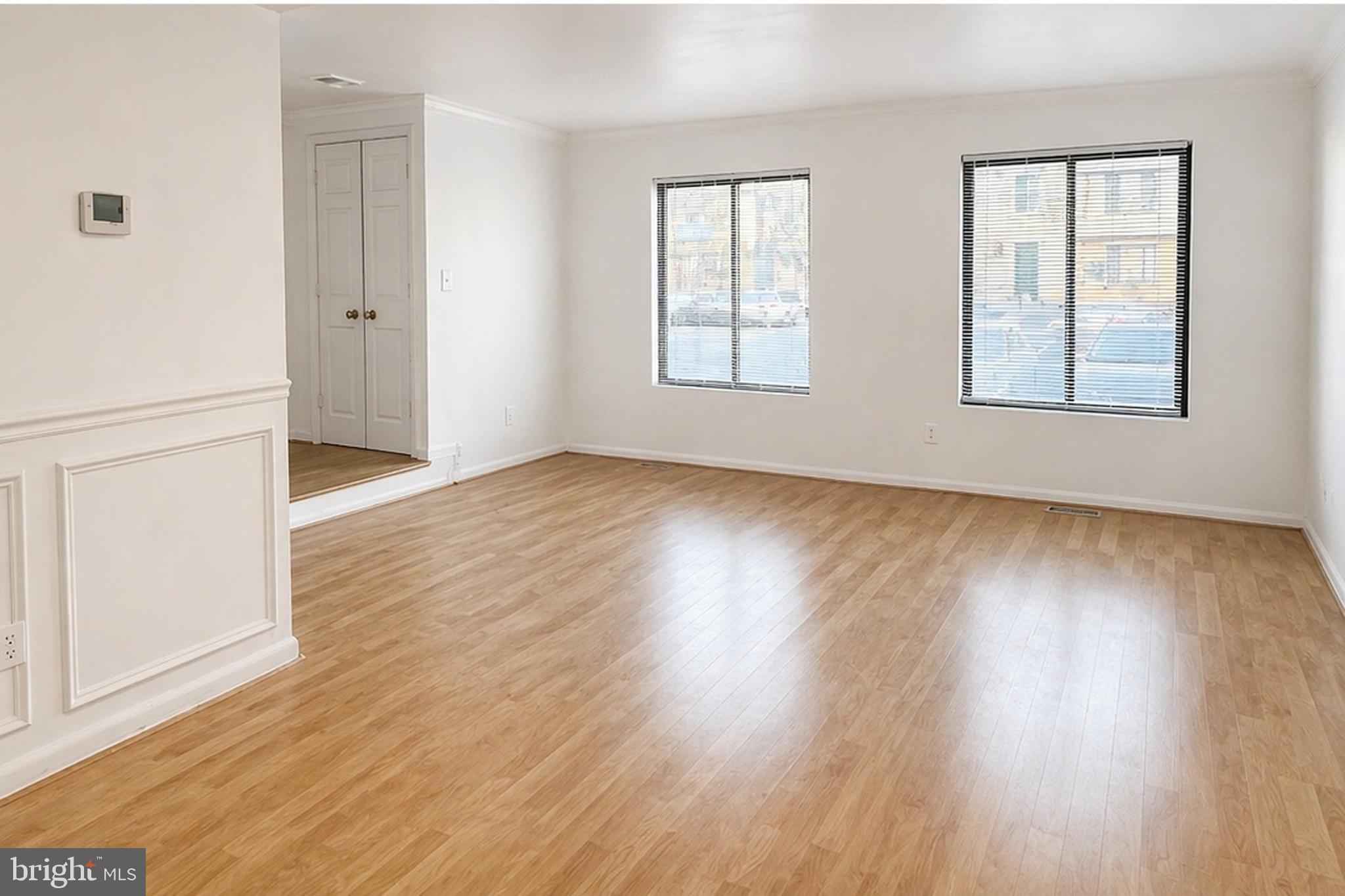 REFLECTION LAKE - Residential