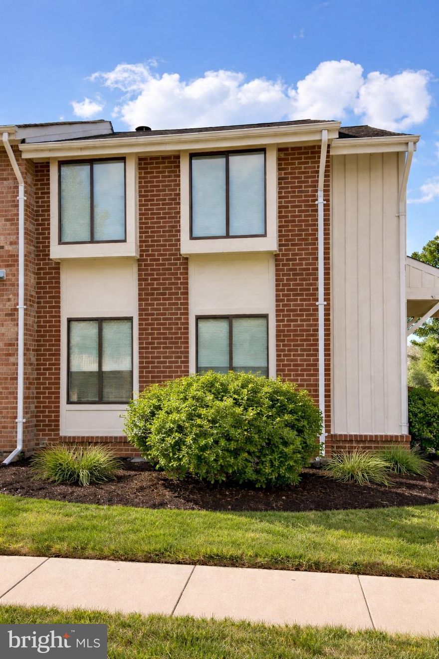 Partially renovated, move-in ready, spacious end-unit townhome waiting for its new owner to make it their own! New carpeting throughout, new light fixtures, renovated bathrooms, and other renovated features. Amazing and convenient location close to Toll Rd and Rt 28, and a shopping center with Lidl grocery store, H-Mart, Planet Fitness, etc. Roof replaced in last 5 years! 

3 bedrooms and 2 full bathrooms on upper level. Master bedroom comes with it's own full bathroom! Main level with beautiful natural light, a large living room and kitchen opening up to deck, with a powder room. Lower level has a large utility room and a full bathroom, plus a den area! With very little TLC left, this house is priced competitively, don't miss an opportunity to view before it goes!!