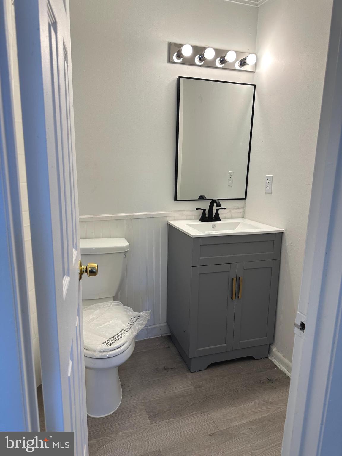 REFLECTION LAKE - Residential