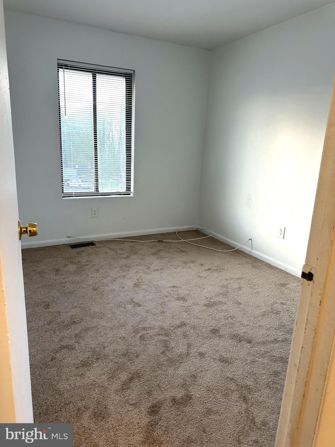 REFLECTION LAKE - Residential