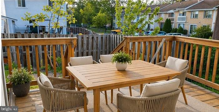 REFLECTION LAKE - Residential