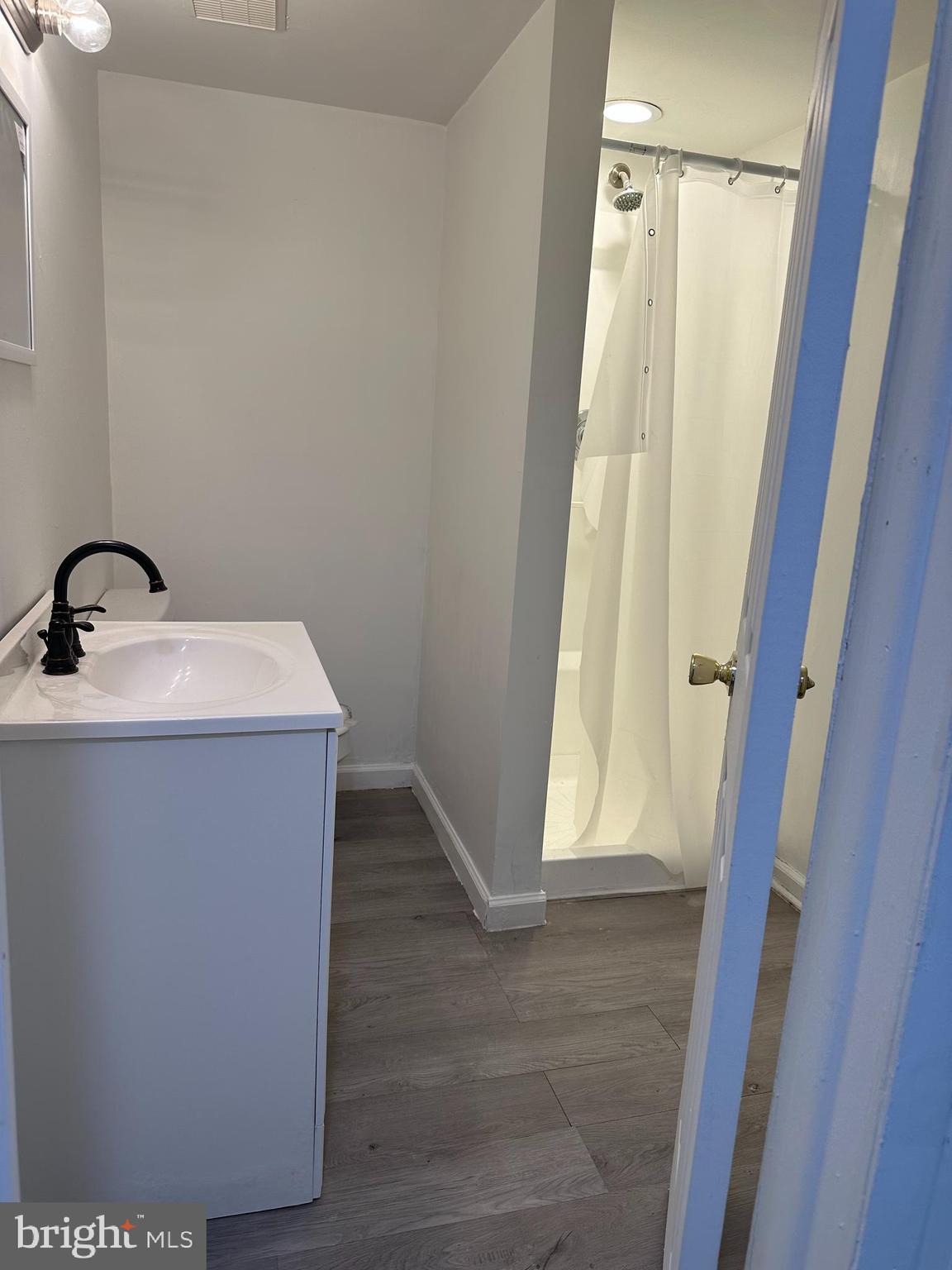 REFLECTION LAKE - Residential