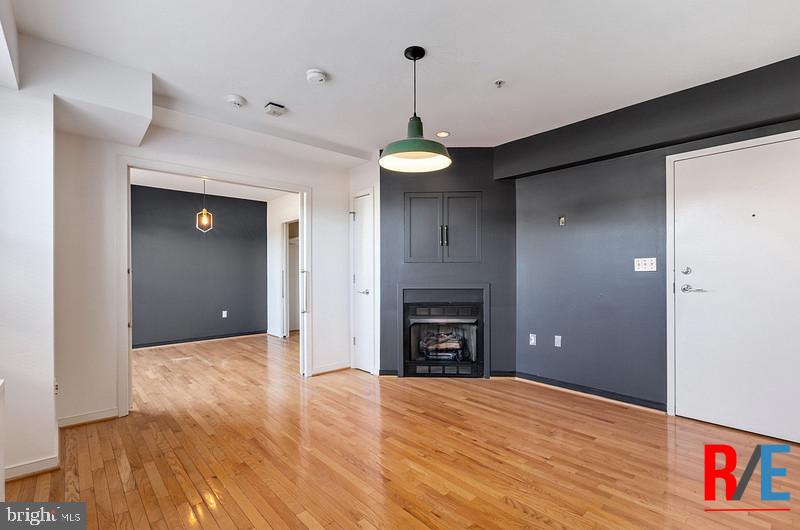 OLD TOWN - Residential Lease