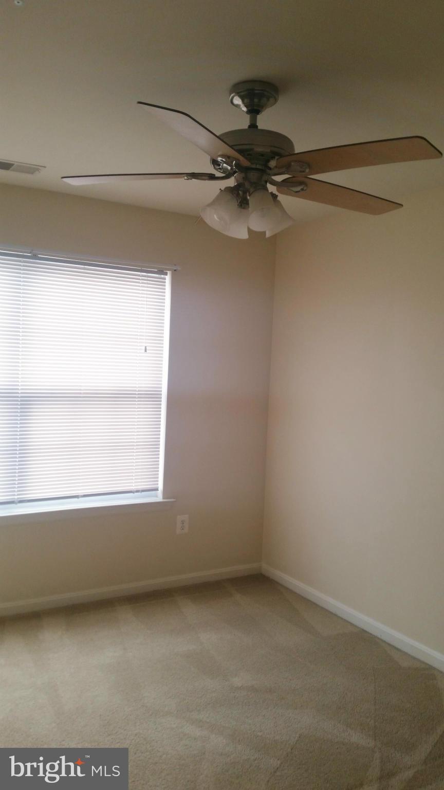 DEERBORNE - Residential Lease