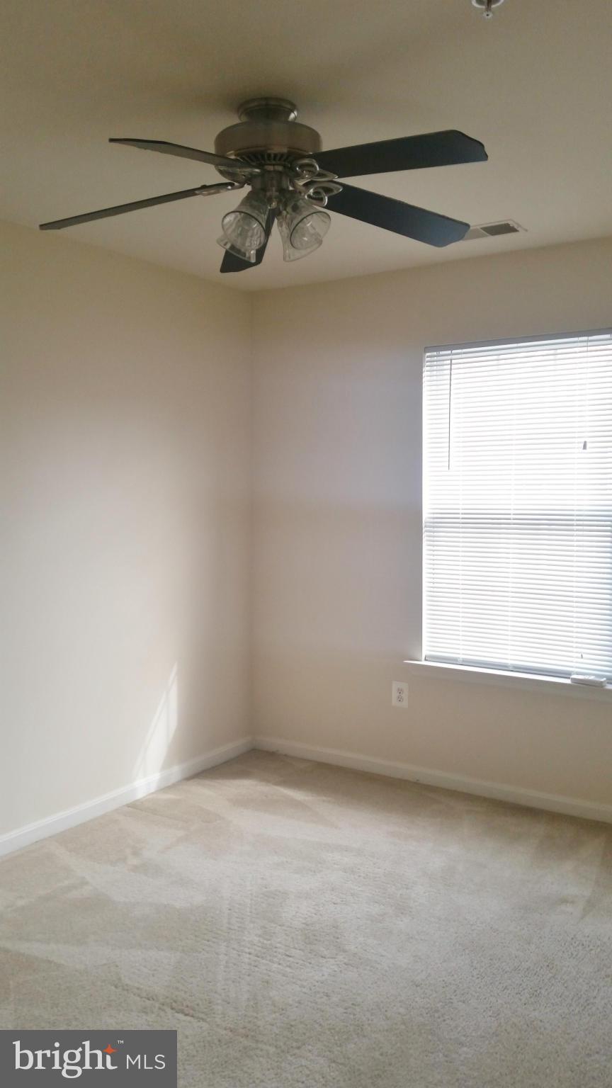 DEERBORNE - Residential Lease