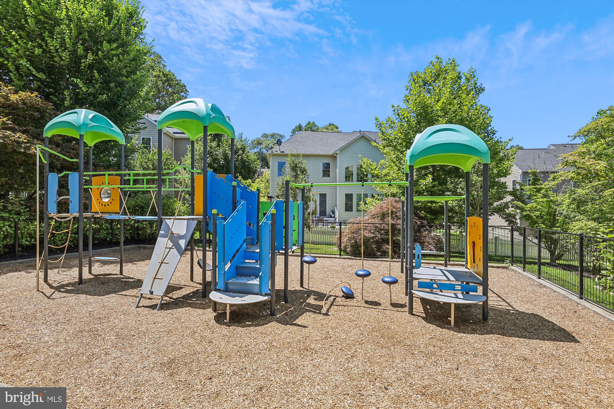 CHESTNUT PLACE - Residential