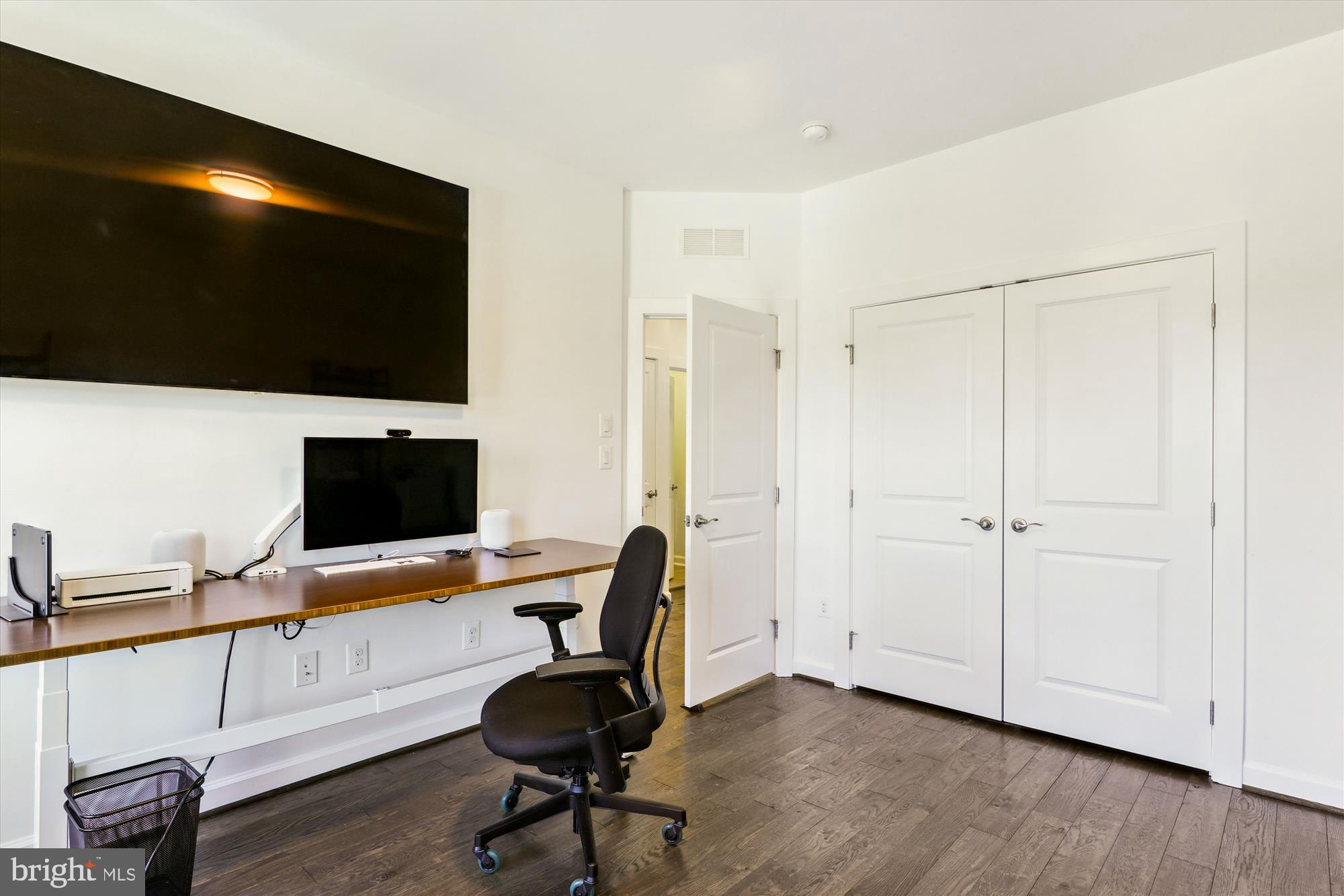 CHESTNUT PLACE - Residential