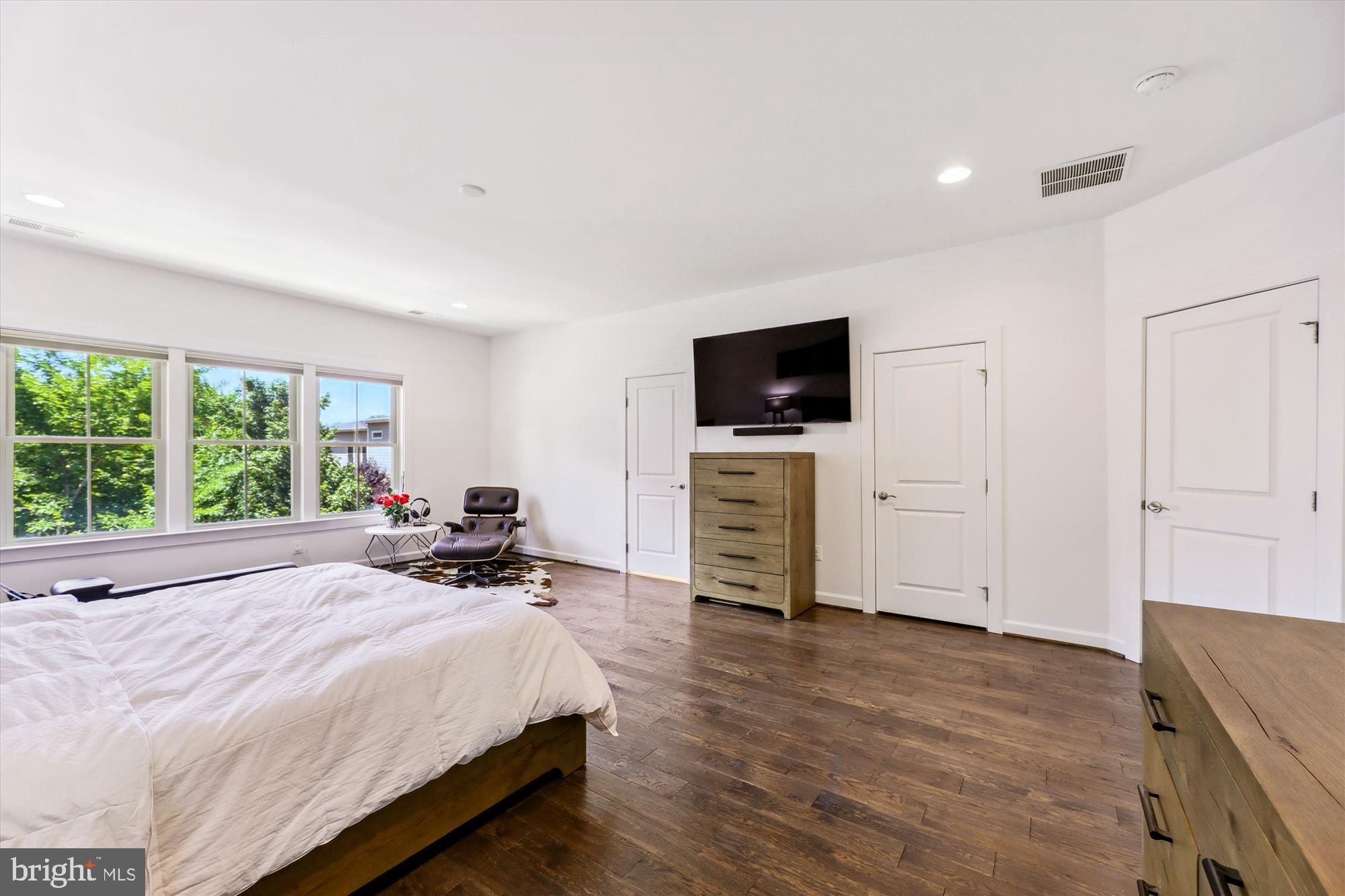 CHESTNUT PLACE - Residential