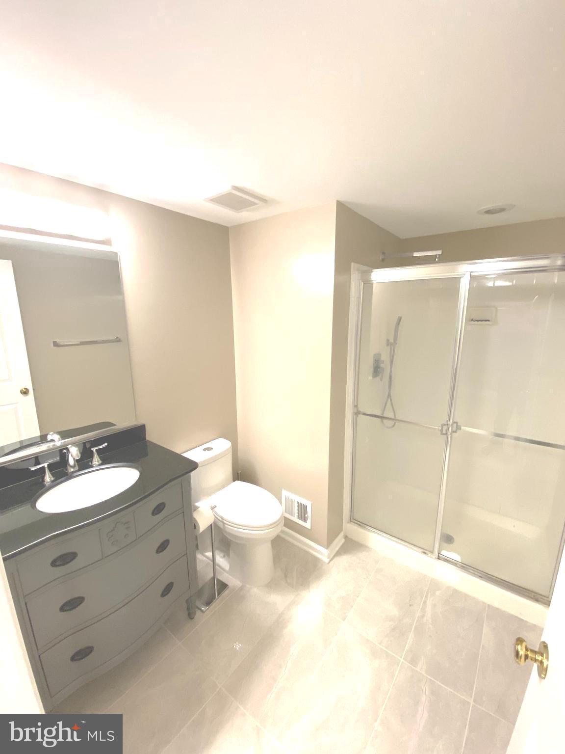 WESTWOOD TOWNS - Residential Lease