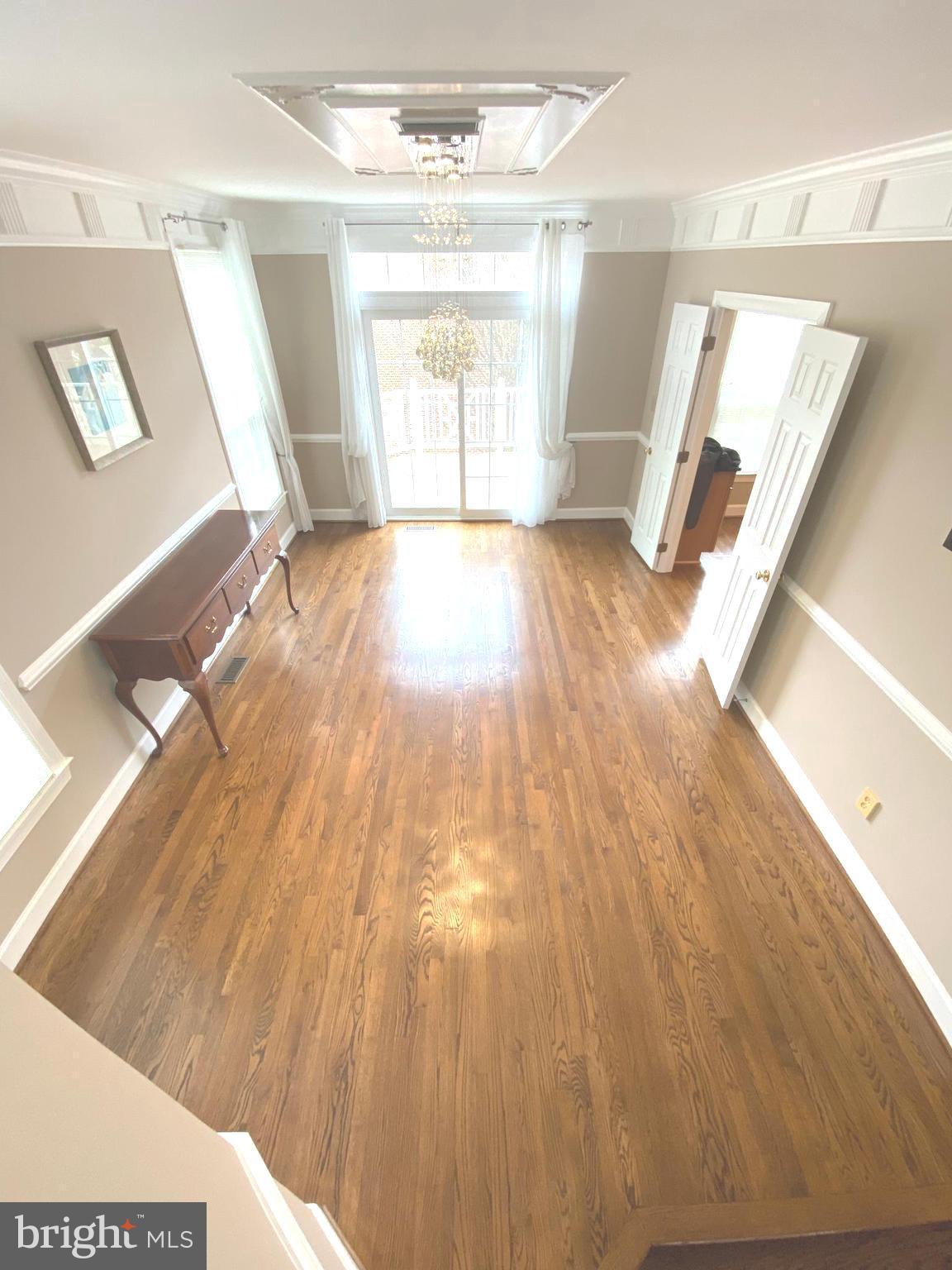 WESTWOOD TOWNS - Residential Lease