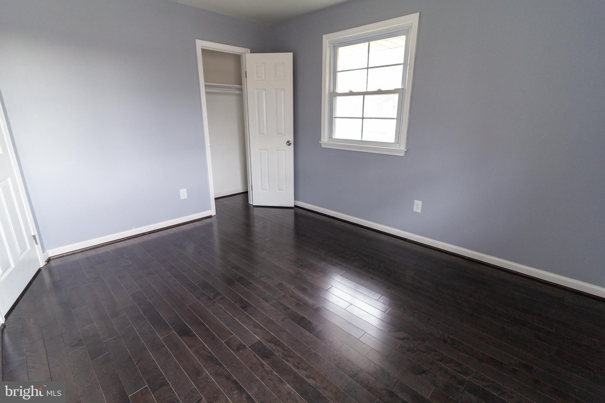 CALVERTON - Residential