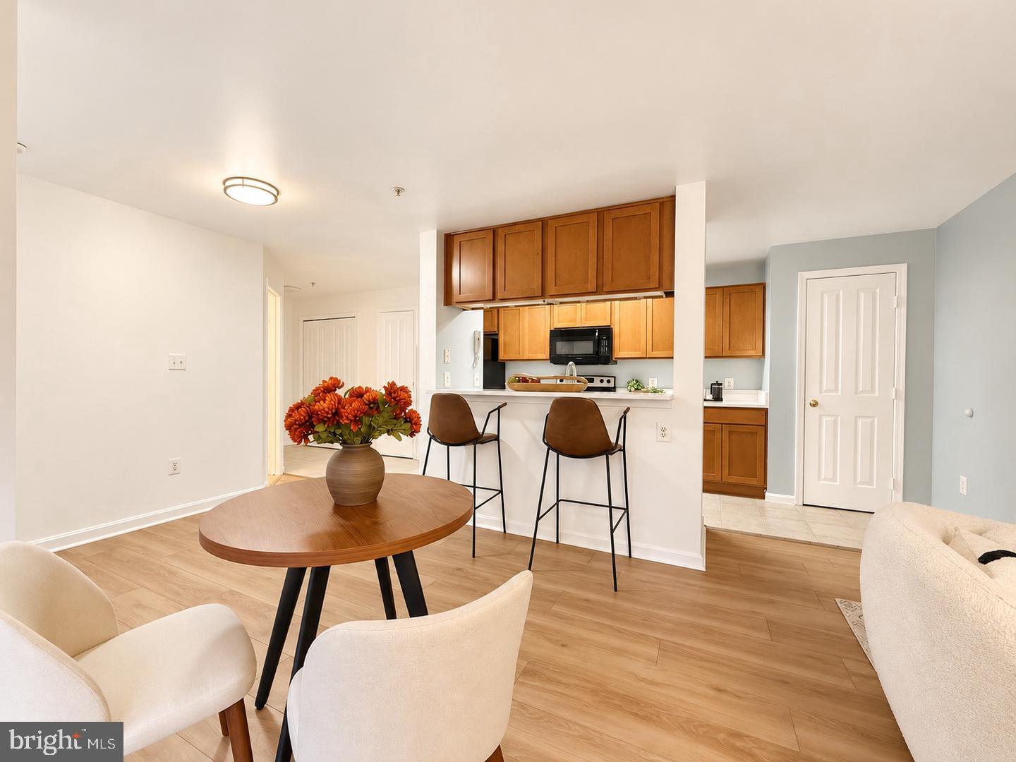 4104 MONUMENT COURT H 202
