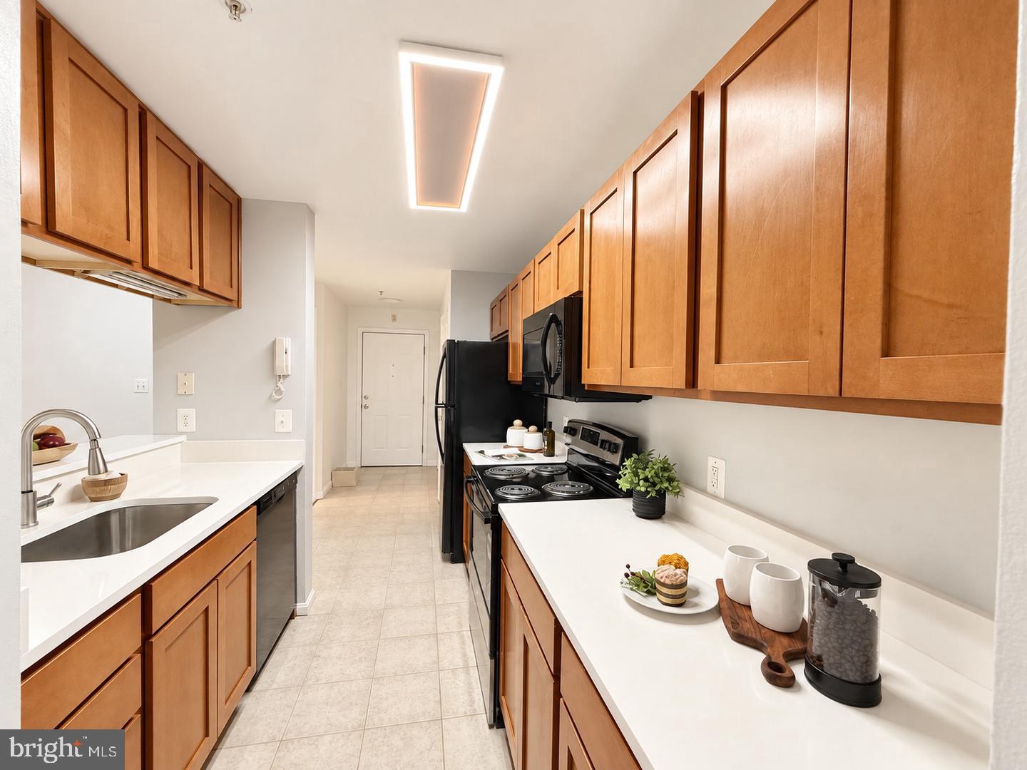 4104 MONUMENT COURT H 202