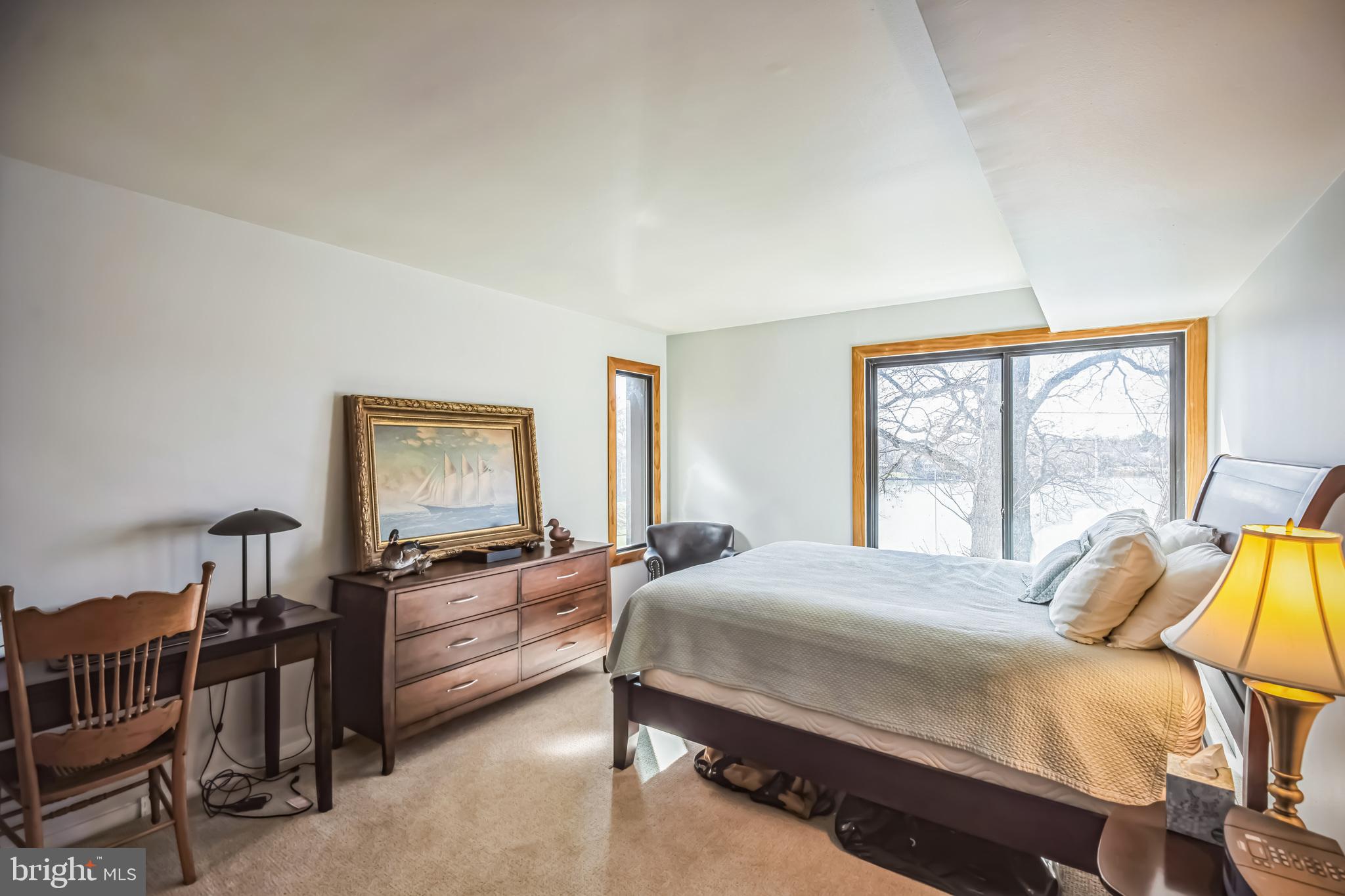 THE POINT CONDO - Residential