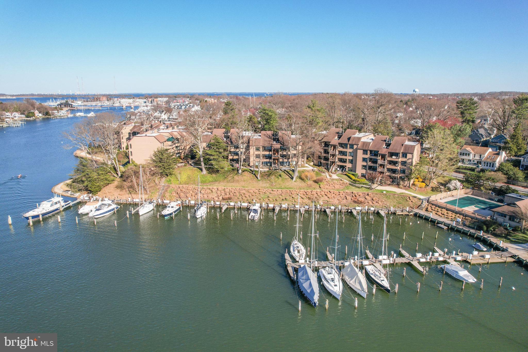 THE POINT CONDO - Residential